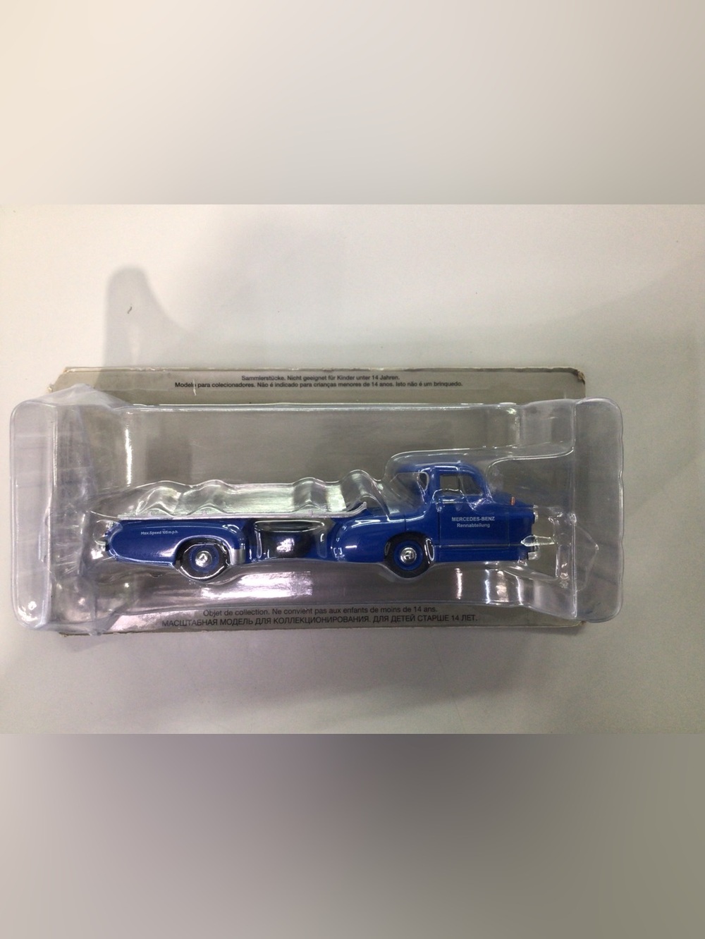 Mercedes-Benz model car